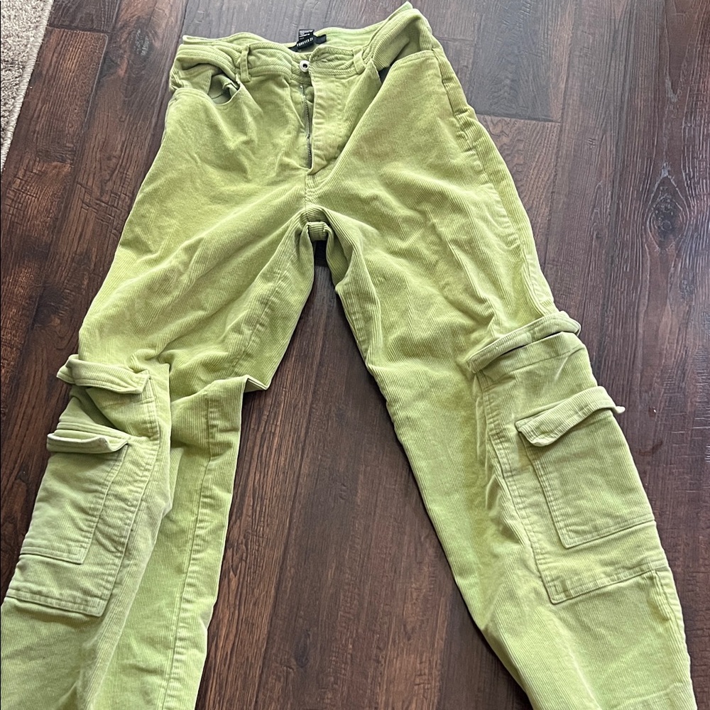 Forever 21 Olive Cargo Pants for Women US M